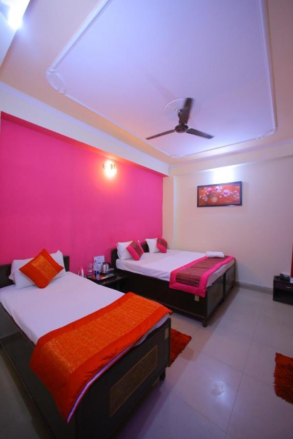 Hotel Qualia Suites At Delhi Airport Nueva Delhi Exterior foto