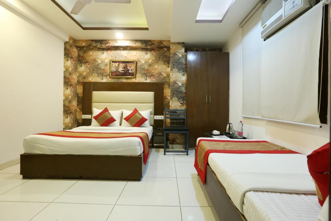 Hotel Qualia Suites At Delhi Airport Nueva Delhi Exterior foto